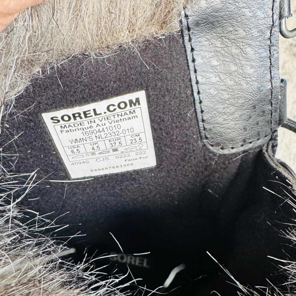 SOREL TOFINO™ II Black Waterproof Boots - Picture 8 of 9